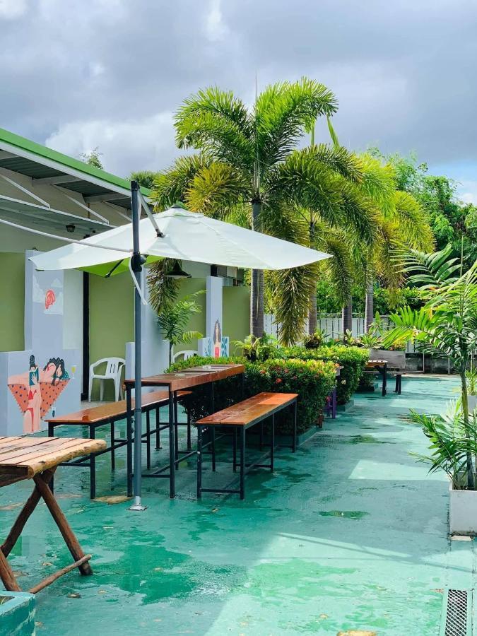 Rawai Whale Resort Bagian luar foto
